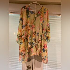 EUC GIBIU floral kimono. One size
